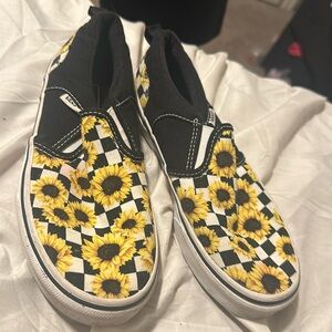 Good condition sunflower vans